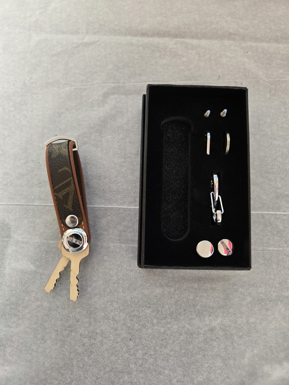 Men's Leather Keychain with Brown Patterned Strap and Silver Hardware